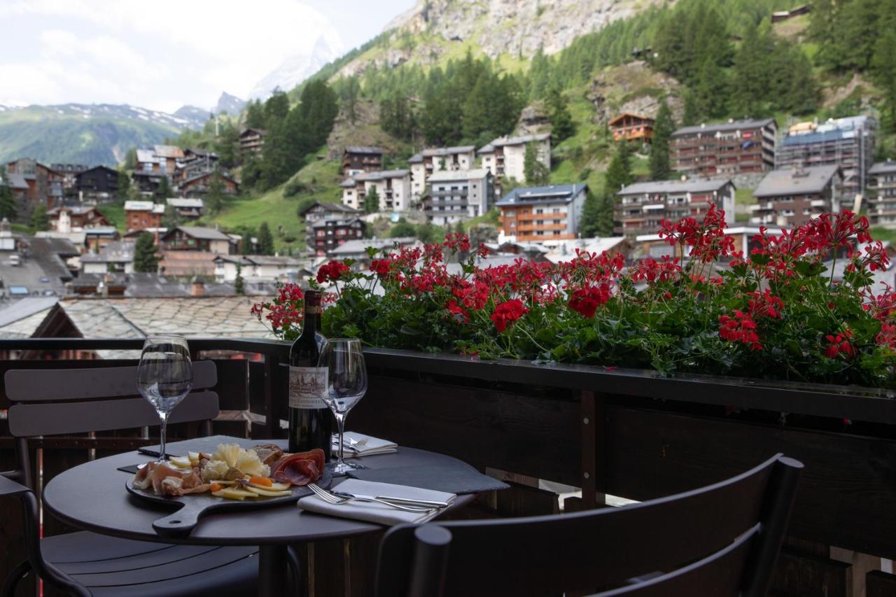 Schweizerhof Zermatt - A Small Luxury Hotel Εξωτερικό φωτογραφία